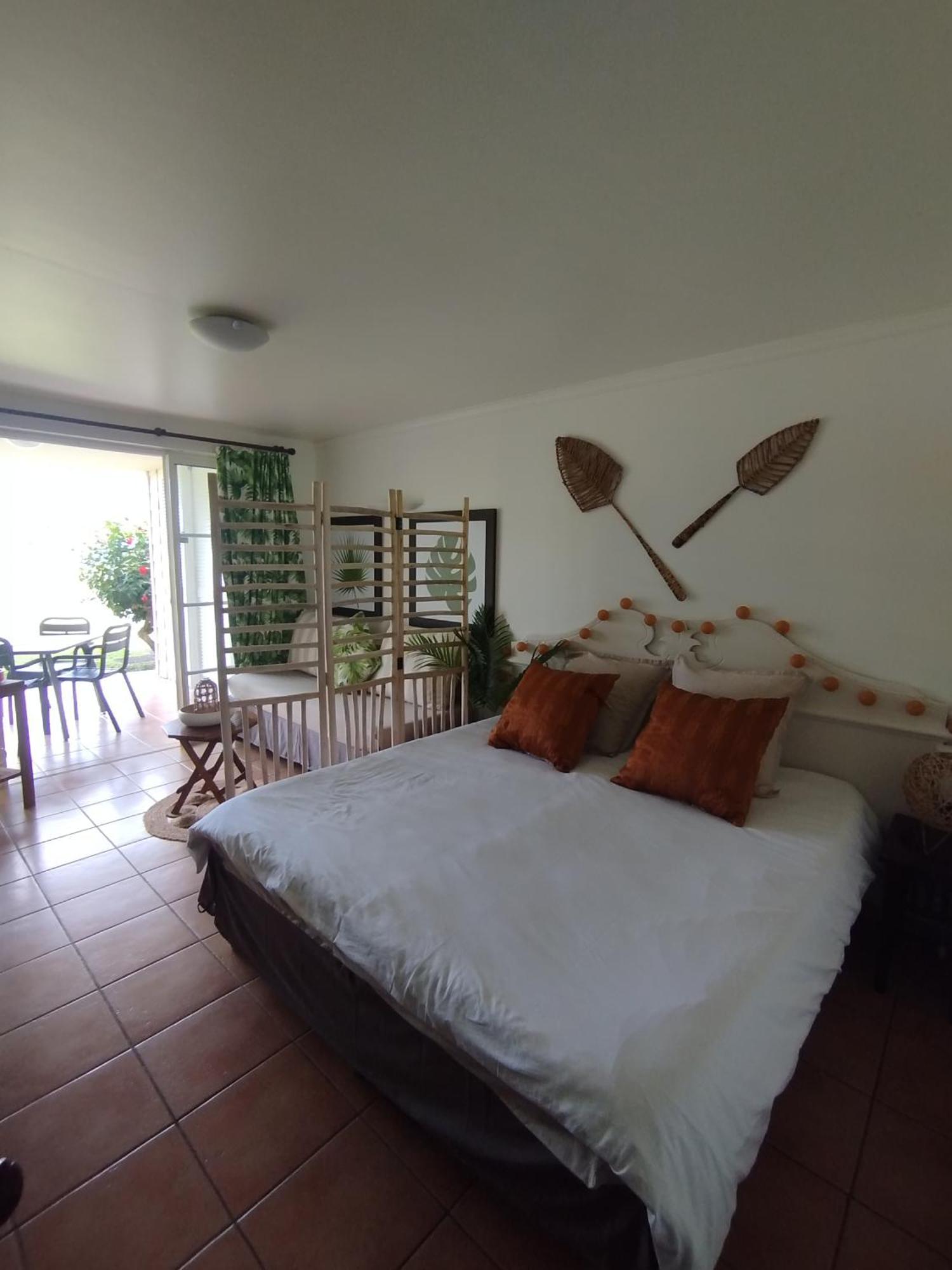 Bambou Suite Vue Mer A 50 M De La Plage Et De La Piscine Сен-Лу Екстериор снимка